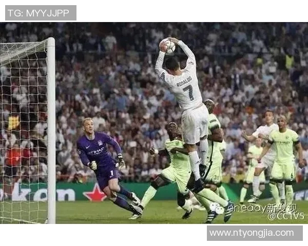 足球明星挑战扣篮极限精彩瞬间引发热议视频合集 足球明星挑战扣篮极限精彩瞬间引发热议视频合集