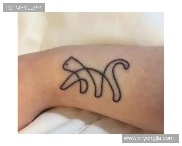 足球明星纹身选择指南如何彰显个性与魅力的最佳设计建议 足球明星纹身选择指南如何彰显个性与魅力的最佳设计建议